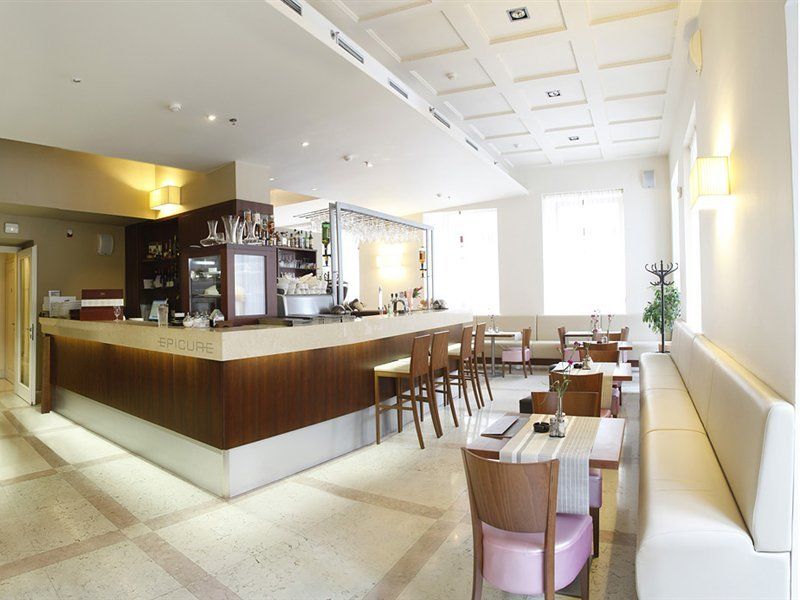 Hotel Maestro By Adrez Praga Restaurante foto